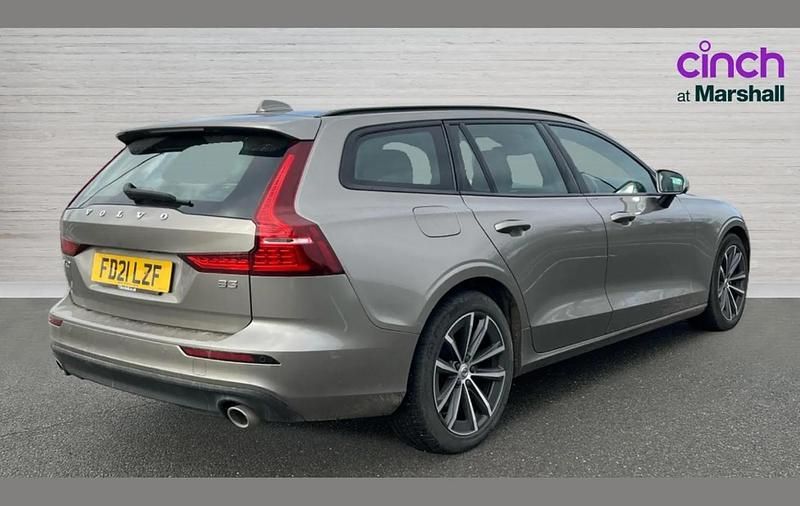 Used Volvo V60 Momentum 161 HP (118 kW) 2021 Grey Estate