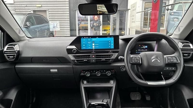 Used Citroën e-C4 98 kW (134 HP) 2024 Grey SUV