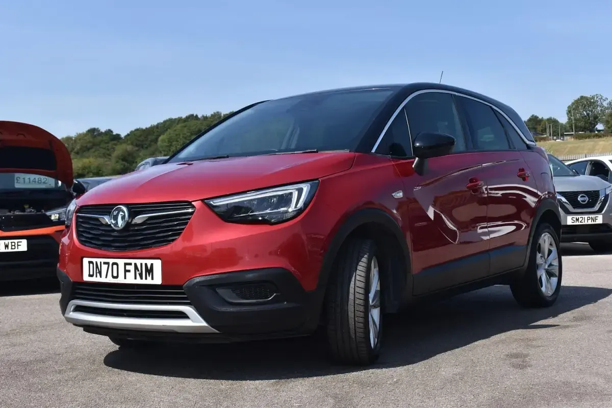 Used Vauxhall Crossland X Business Edition 130 HP (95 kW) 2020 Red SUV