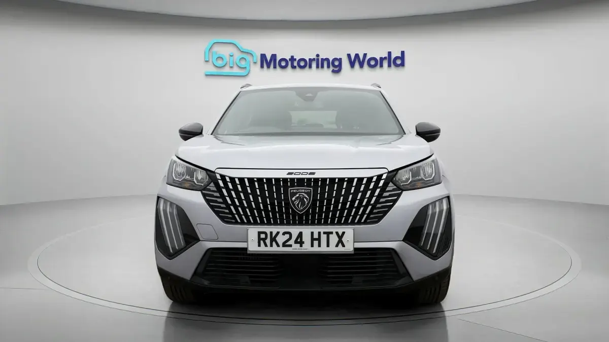 Used Peugeot 2008 Allure 129 HP (94 kW) 2024 SUV