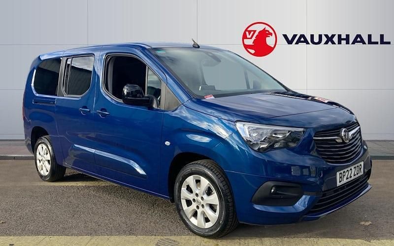 Used 2022 Vauxhall Combo Estate | £15,998 (Good price) - Image 1/4