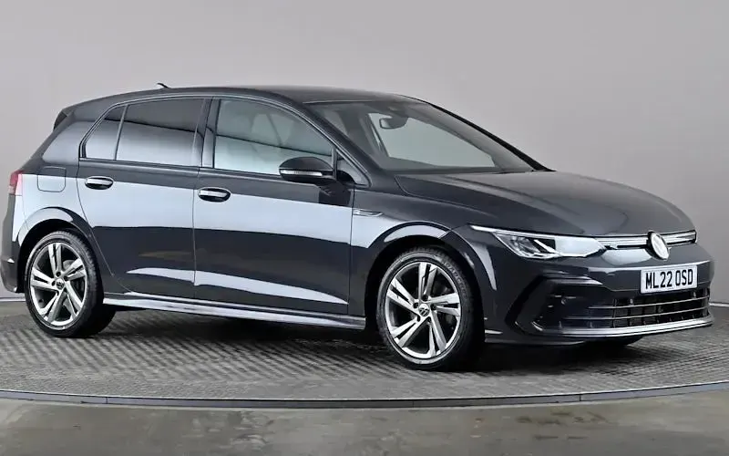 Usado VW Golf VIII R-line 150 CV (110 kW) 2024 Utilitario