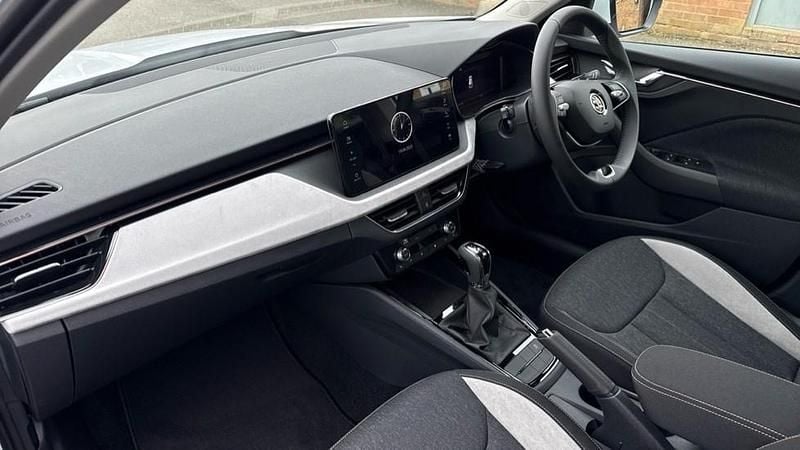 Image 2/4