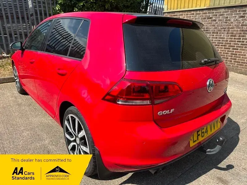 Used VW Golf VII GT 147 HP (108 kW) 2014 Red Hatchback