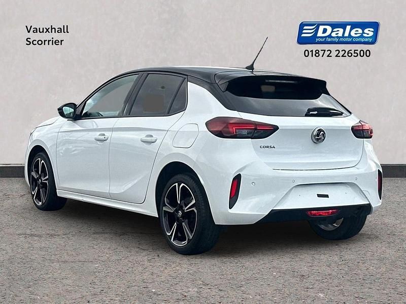 Jade white Used 2022 Vauxhall Corsa Edition Hatchback | £13,500 (Fair price) - Image 1/4