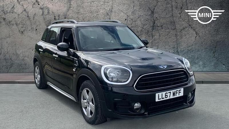 Black Used 2017 Mini Cooper Countryman SUV | £15,990 (Fair price) - Image 1/4