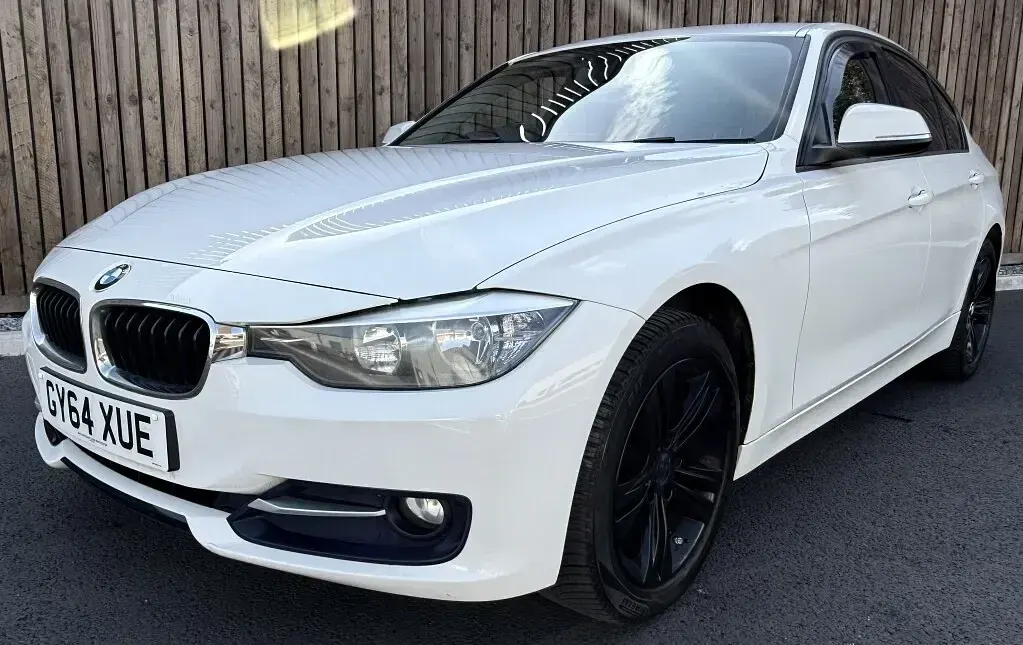 Used BMW 320 Sport Line 2014 White Sedan