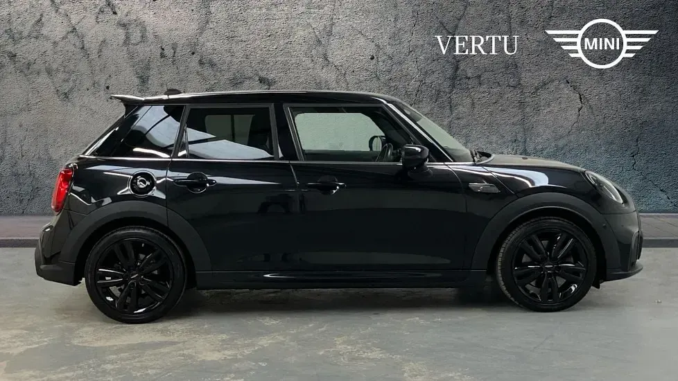 Used Mini Cooper S Hatch 176 HP (129 kW) 2022 Black Hatchback