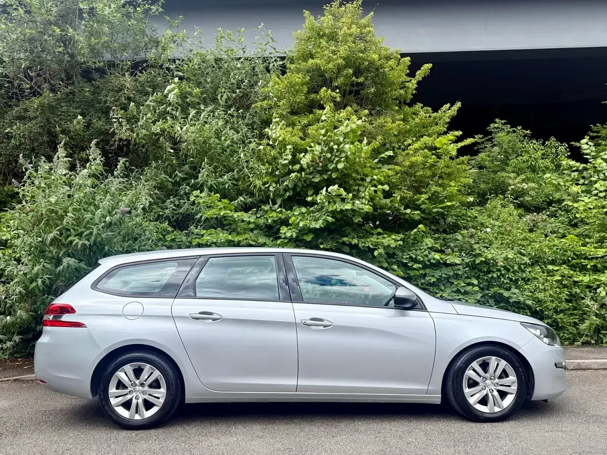 Used Peugeot 308 Active 2017 Silver Estate