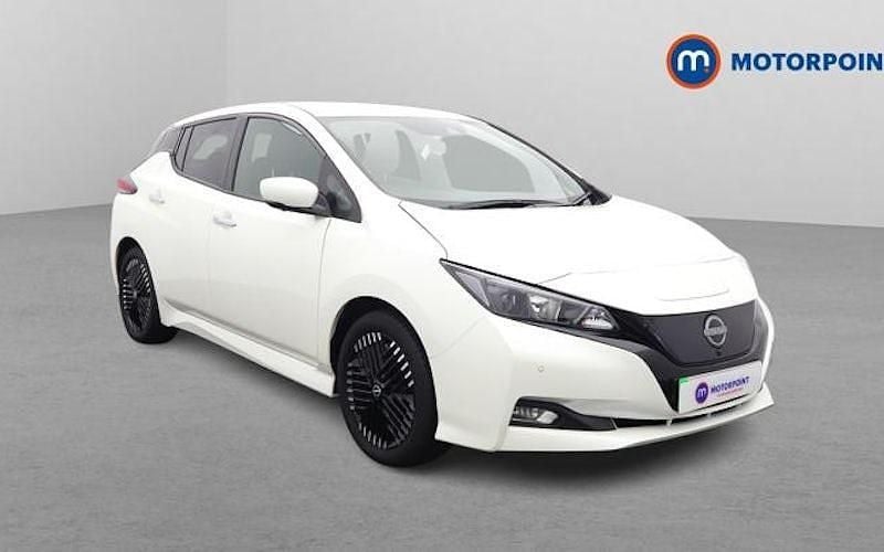 Used 2025 Nissan Leaf N-Connecta Hatchback | £10,599 (Fair price) - Image 1/4