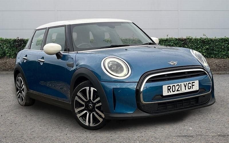 Used Mini Cooper Exclusive 136 HP (100 kW) 2021 Blue Hatchback