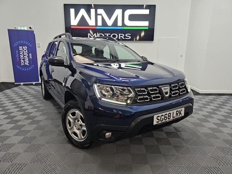Used Dacia Duster Essentiel 114 HP (83 kW) 2018 Blue Hatchback