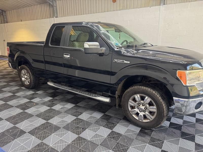 Used Ford F-150 XLT 2020 Black Pickup