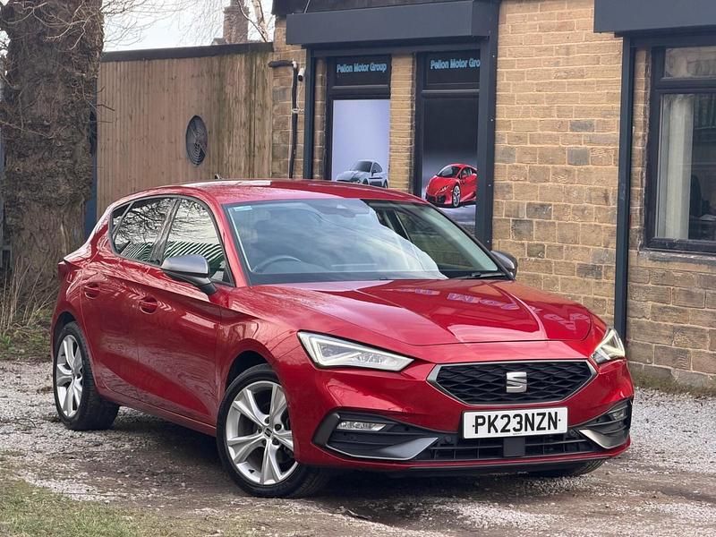 Used Seat Leon FR 2023 Red Hatchback