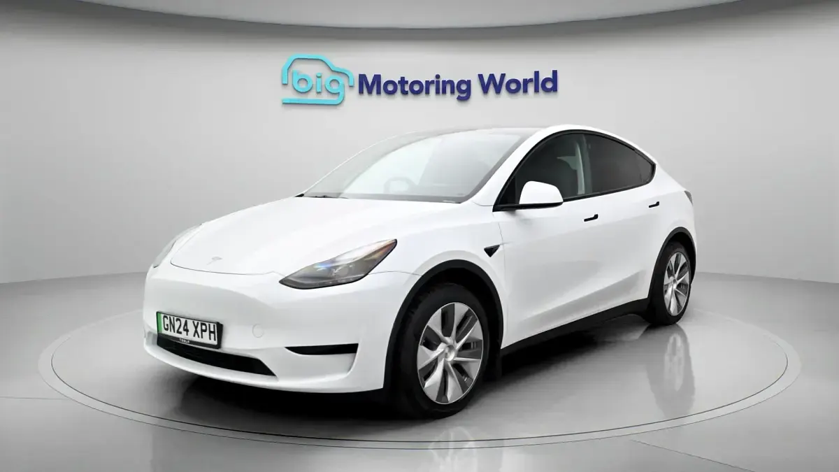 Used Tesla Model Y RWD 254 kW (346 HP) 2024 White SUV