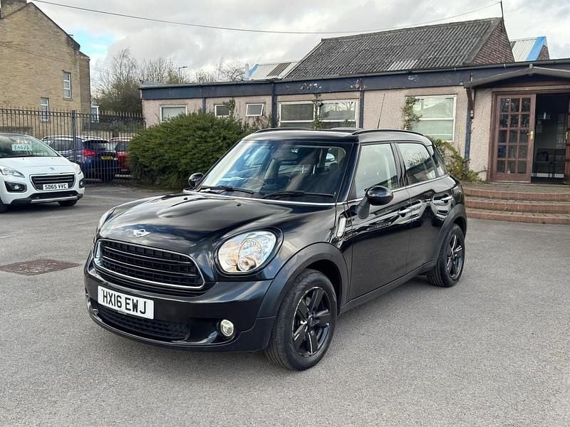 Used Mini Cooper D 2016 Black Hatchback