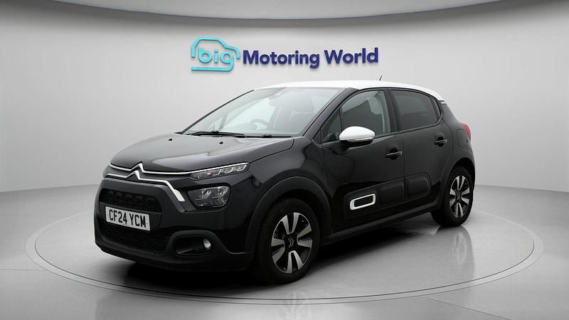Used Citroën C3 PureTech 83 HP (61 kW) 2024 Black Hatchback