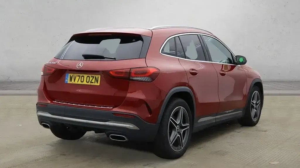 Used Mercedes GLA200 AMG line 163 HP (119 kW) 2020 Red SUV