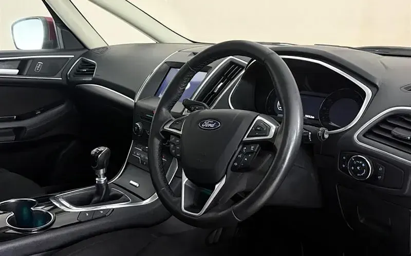 Used Ford S-MAX Titanium 179 HP (131 kW) 2018 MPV