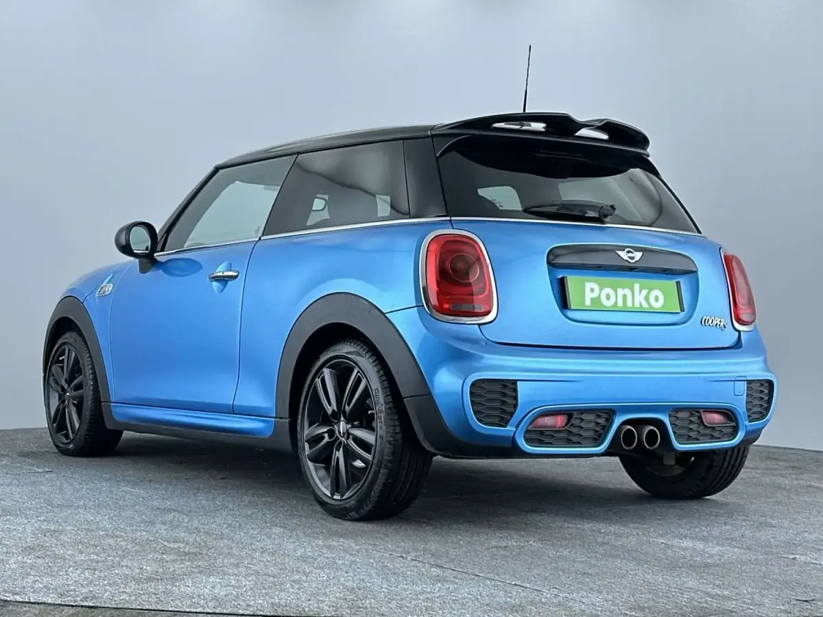 Używany Mini Cooper S Hatch 2015 Niebieski Hatchback