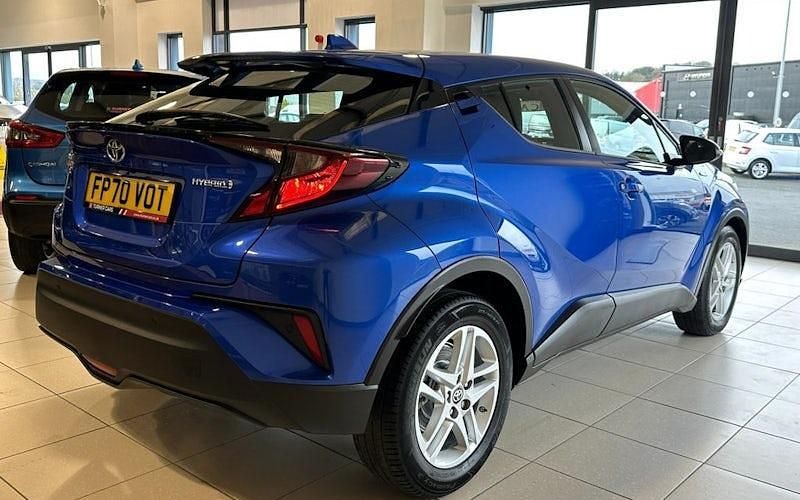 Used Toyota C-HR 122 HP (89 kW) 2023 SUV