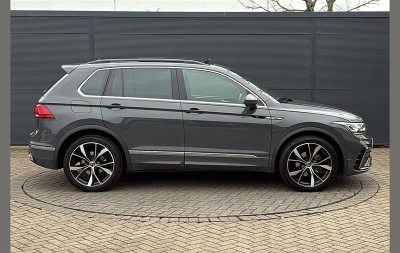 Used VW Tiguan R-line 147 HP (108 kW) 2023 Grey SUV