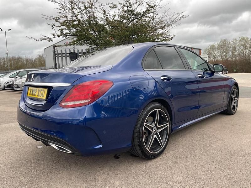 Used Mercedes C220 AMG Line Premium 170 HP (125 kW) 2018 Blue Sedan
