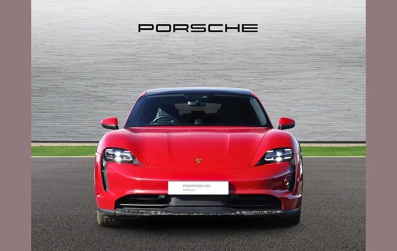 Used Porsche Taycan Cross Turismo 414 kW (563 HP) 2022 Red Estate