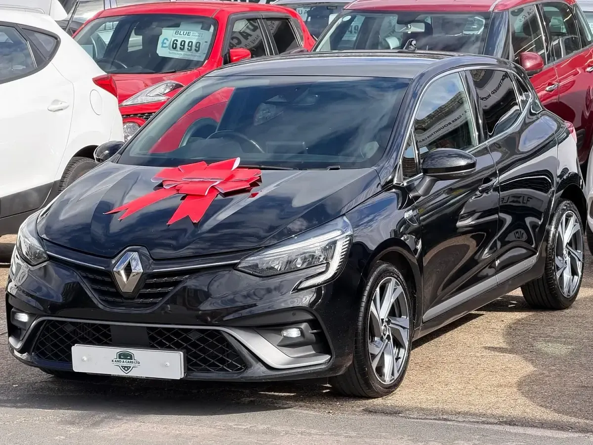 Used Renault Clio RS Line 90 HP (66 kW) 2022 Black Hatchback