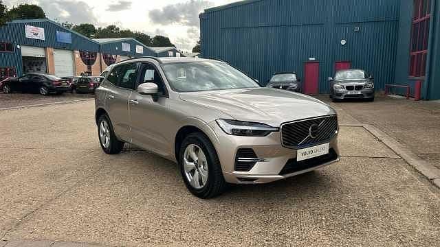New 2026 Volvo XC60 Core SUV | £49,995 (Super price) - Image 1/3