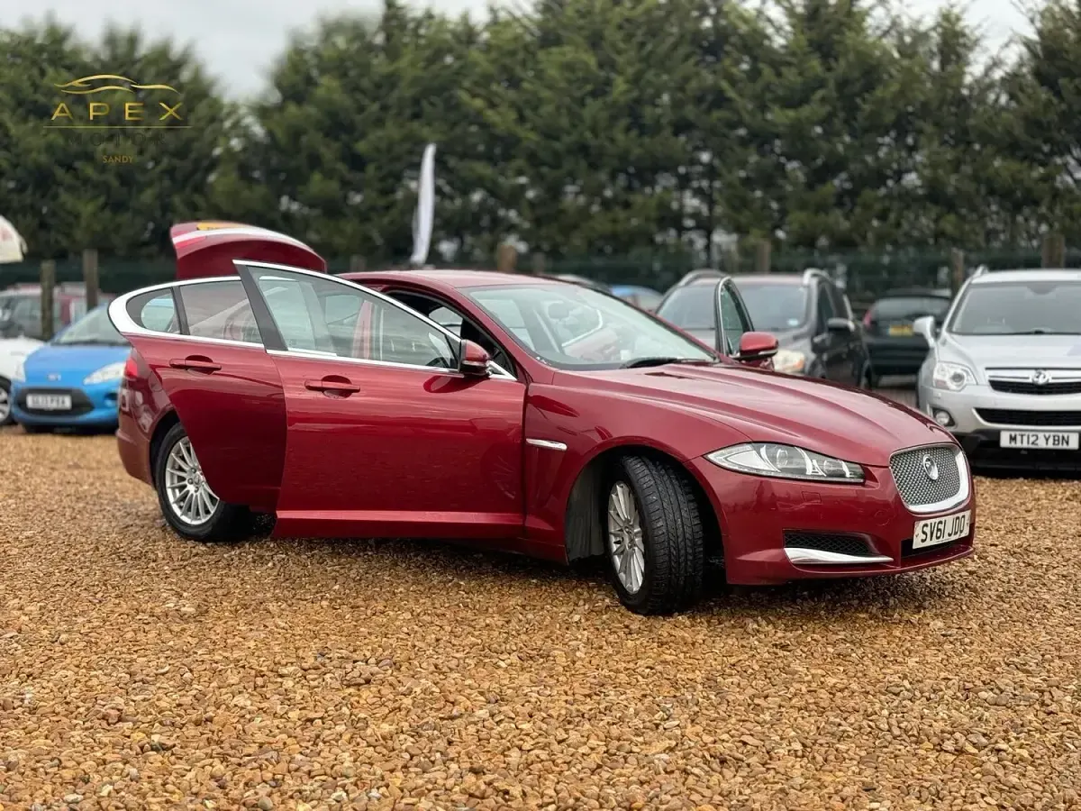 Used Jaguar XF Luxury 2011 Red Sedan