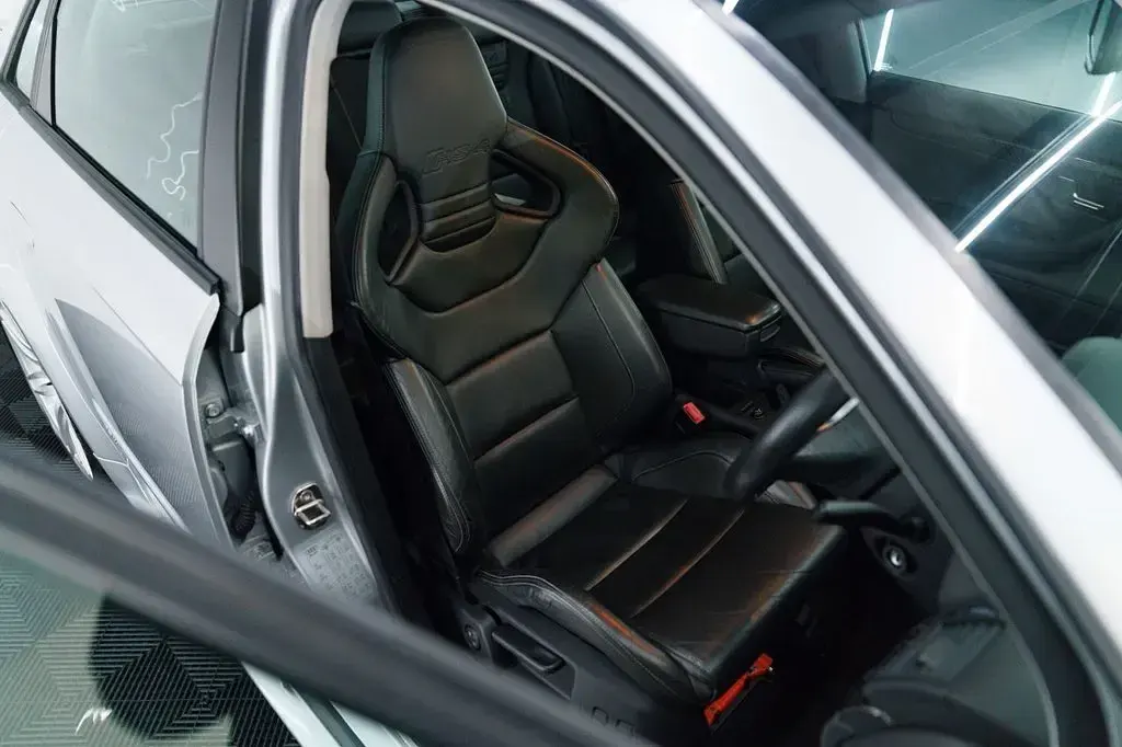 Used Audi RS4 420 HP (308 kW) 2007 Silver Sedan