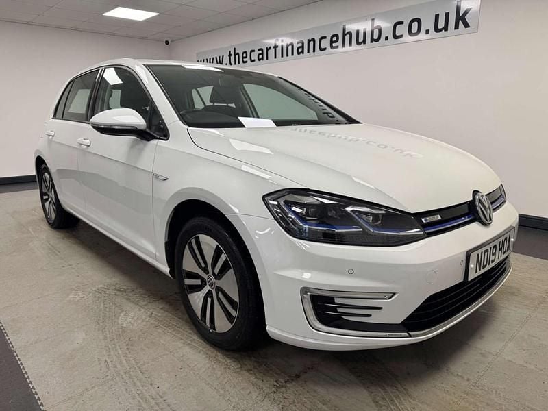 White Used 2019 VW e-Golf Hatchback | £8,490 (Fair price) - Image 1/4