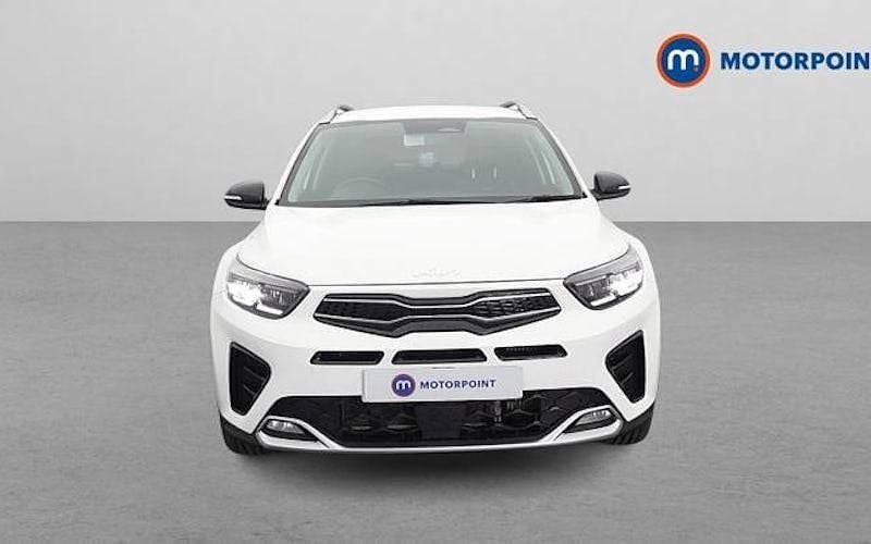 Used Kia Stonic GT-Line 120 HP (88 kW) 2023 White SUV
