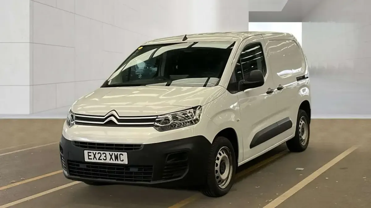 Used Citroën Berlingo 2023 White MPV