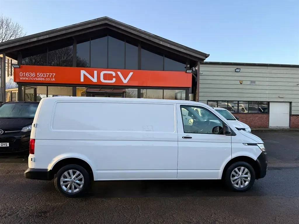 Używany VW Transporter Startline 2021 Biały Van