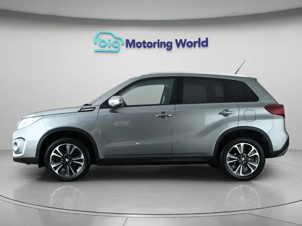 Used Suzuki Vitara SZ5 129 HP (94 kW) 2022 Grey SUV