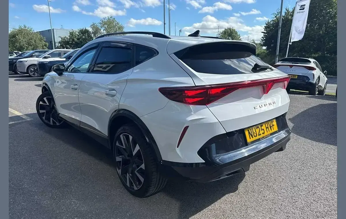 Used Cupra Formentor 147 HP (108 kW) 2025 White SUV