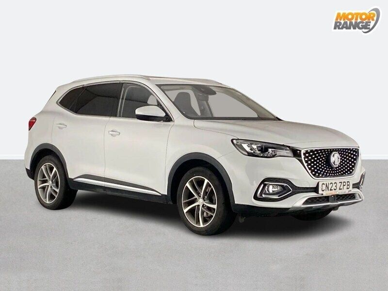 White Used 2023 MG HS Exclusive SUV | £15,395 (Fair price) - Image 1/4