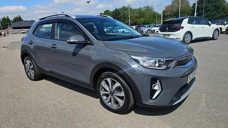 Grey Used 2022 Kia Stonic 2 SUV | £10,198 (Fair price) - Image 1/4