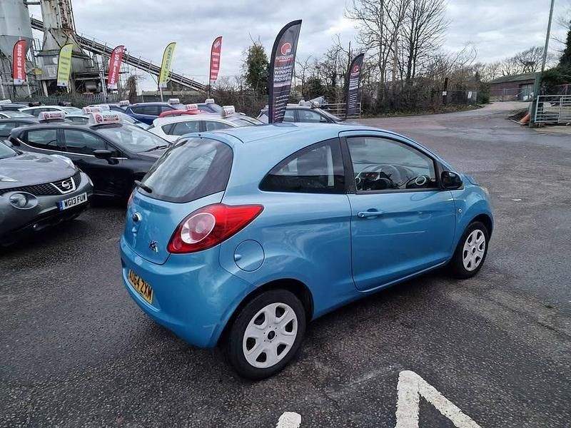 Used Ford Ka 69 HP (50 kW) 2014 Blue Hatchback