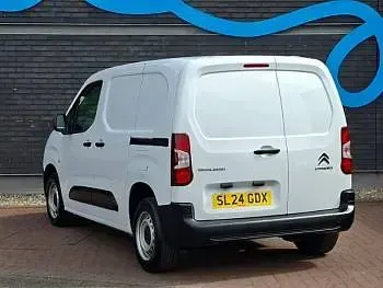 Used Citroën Berlingo 100 HP (73 kW) 2024 White MPV