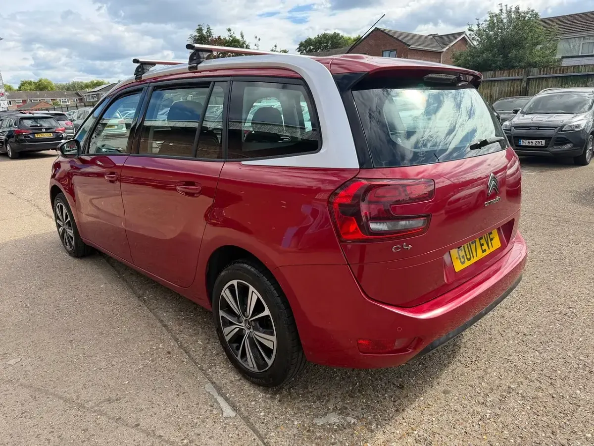 Used Citroën Grand C4 Picasso 2017 Red MPV