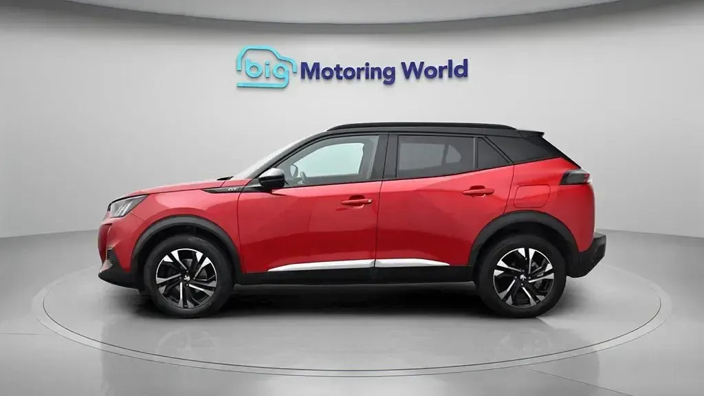Used Peugeot 2008 GT 130 HP (95 kW) 2023 Red SUV