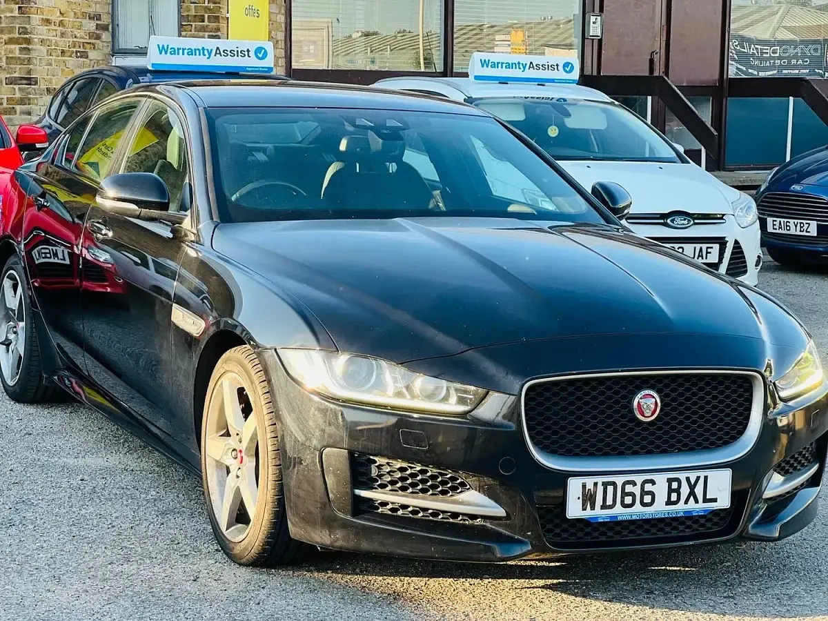 Used Jaguar XE R-Sport 180 HP (132 kW) 2017 Black Sedan