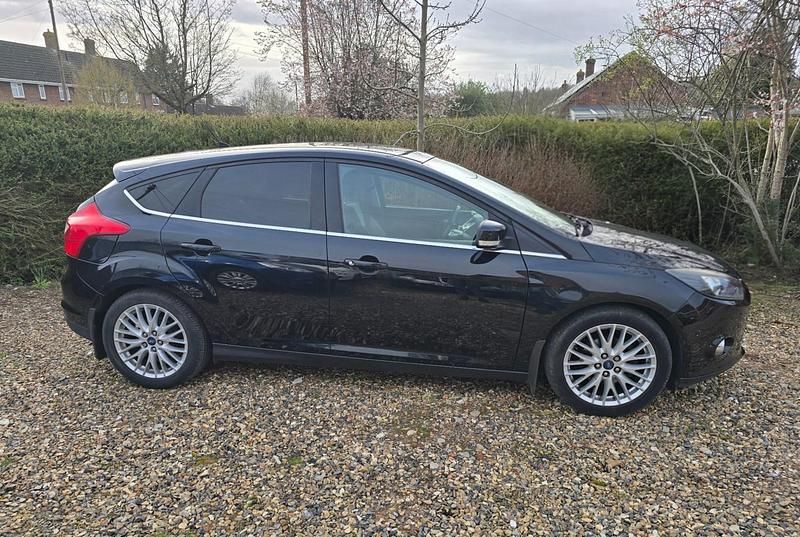 Used Ford Focus Zetec 2013 Black Hatchback