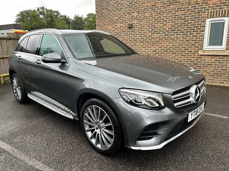 Used Mercedes GLC220 AMG Line Premium 170 HP (125 kW) 2018 Grey Estate
