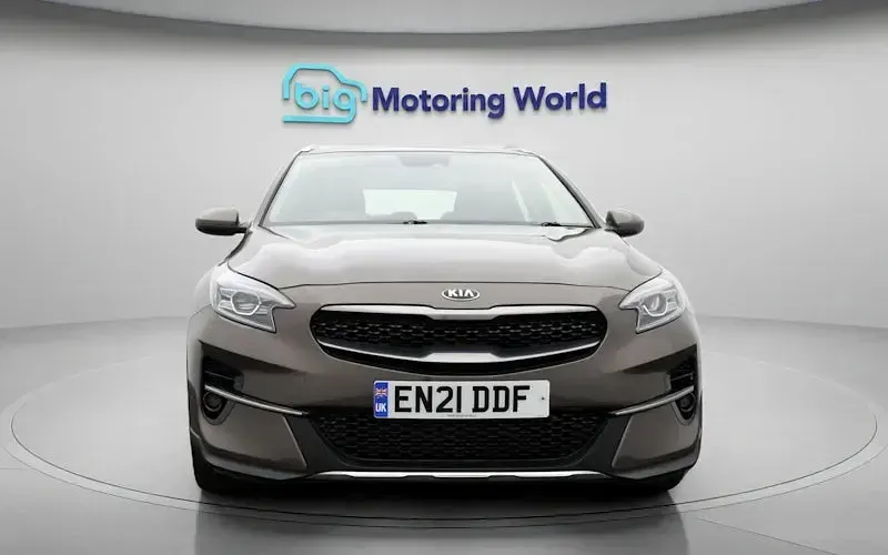 Used Kia XCeed 120 HP (88 kW) 2021 Brown SUV