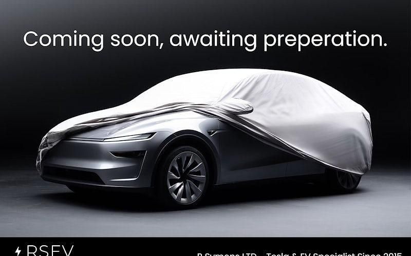 Used Tesla Model Y Long Range AWD 286 kW (389 HP) 2025 SUV