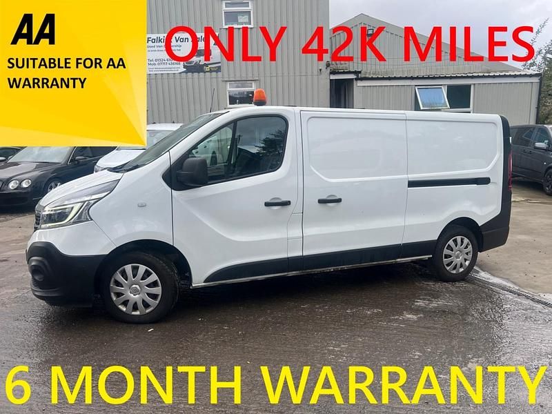 White Used 2020 Renault Trafic Business Van | £11,295 (Good price) - Image 1/4